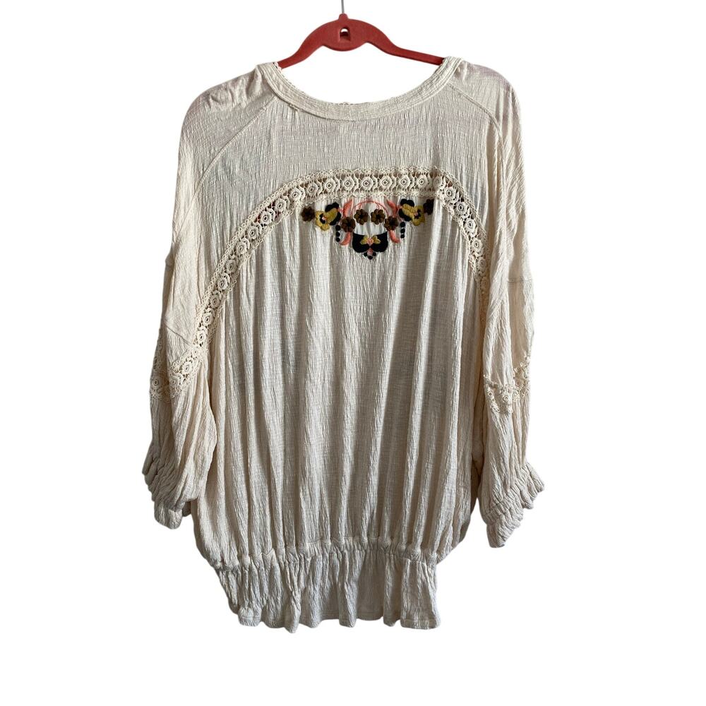 Free People - Picture 3 of 5